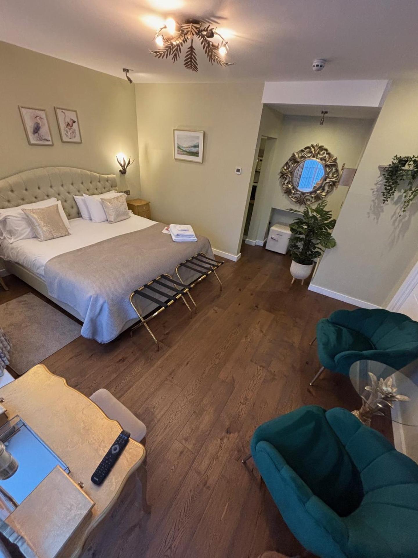 The Cherry Tree Hotel Kingston Blount Экстерьер фото