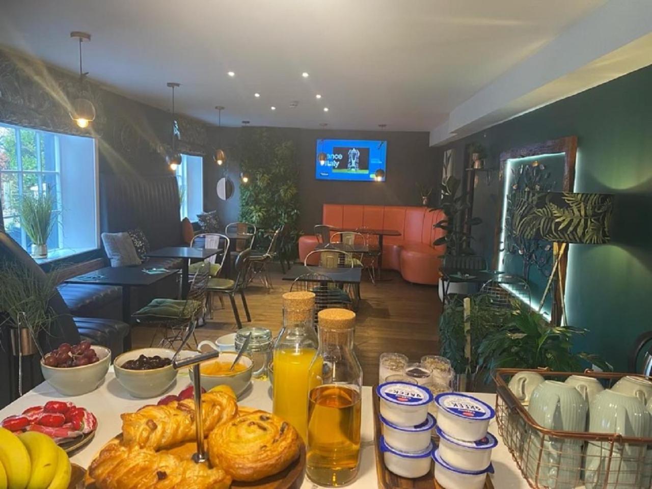 The Cherry Tree Hotel Kingston Blount Экстерьер фото